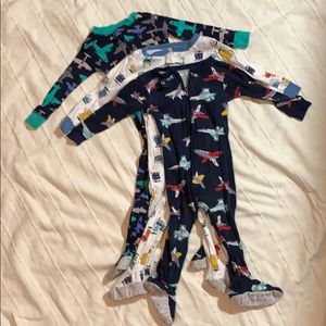 Lot of 3 carter's cotton footed sleepers 18M